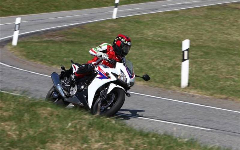 Test: 2013 Honda CBR500R / CB500F
