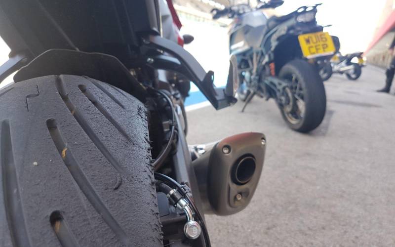 Test: Avon Spirit ST motorbanden