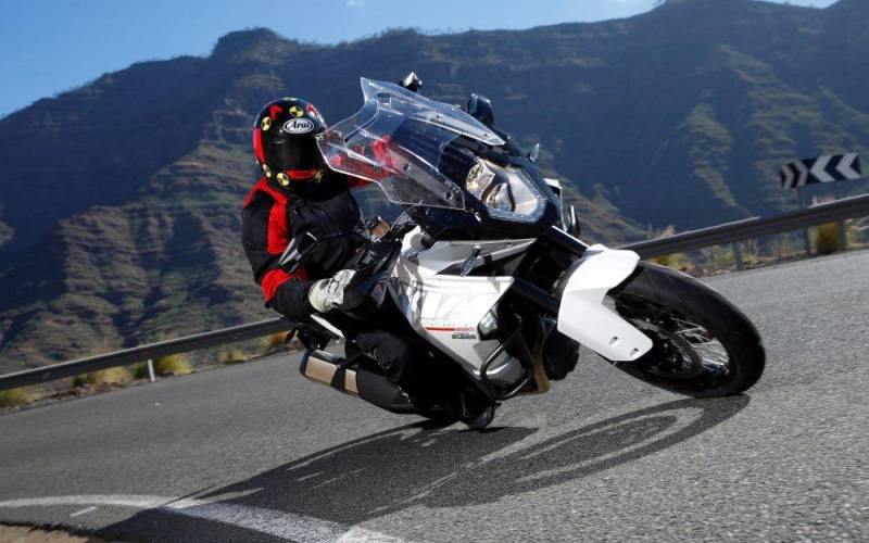 Test: 2015 KTM 1290 Super Adventure