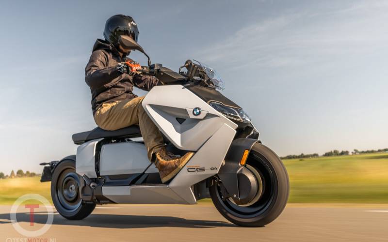 Test: 2023 BMW Motorrad CE 04 elektrische motorscooter