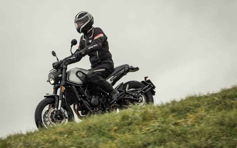 Test: 2018 Benelli Leoncino Trail