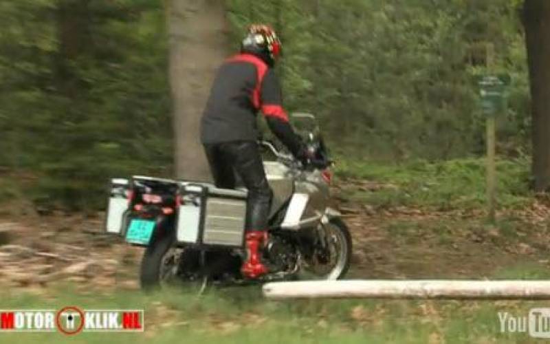 Test: 2010 Yamaha Super Tenere