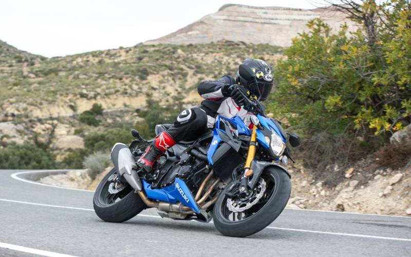 Test: 2017 Suzuki GSX-S750A