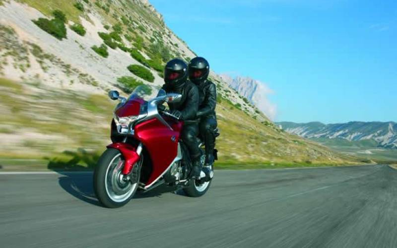 Toertest: Honda VFR1200F
