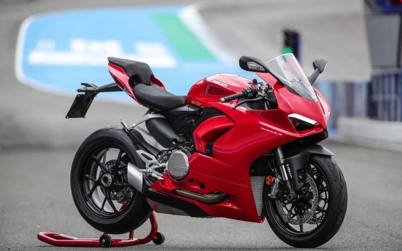 Test: 2020 Ducati Panigale V2