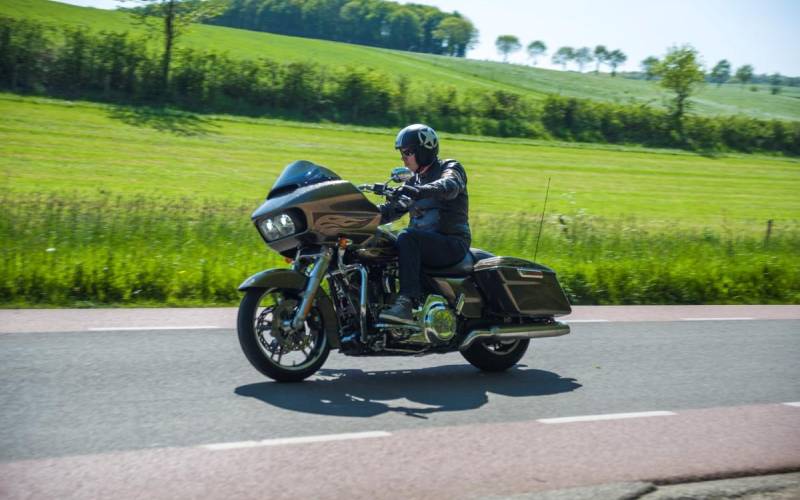 Test: 2016 Harley-Davidson Road Glide Special